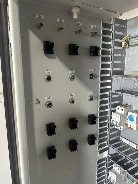 X-bar Automation electrical control drive servo panel with a E308M heat exchange