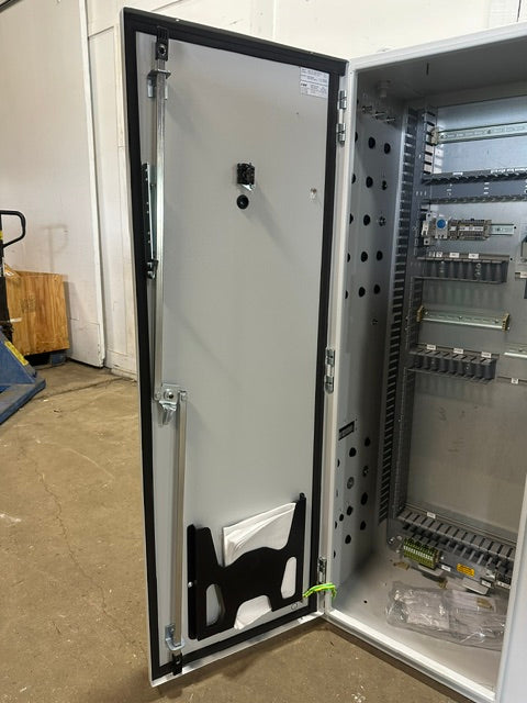X-bar EC-DH22 Automation electrical control drive servo panel with a E308M heat exchange