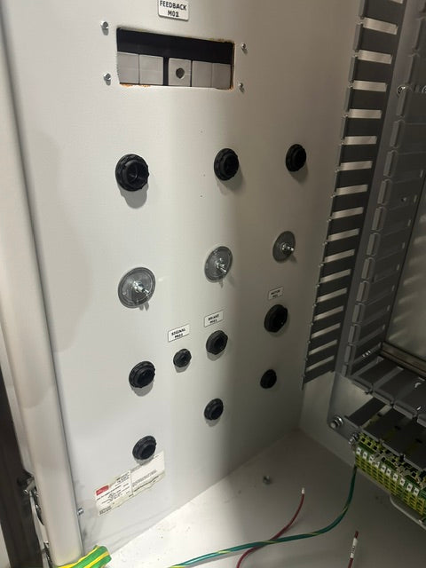 X-bar EC-DH22 Automation electrical control drive servo panel with a E308M heat exchange