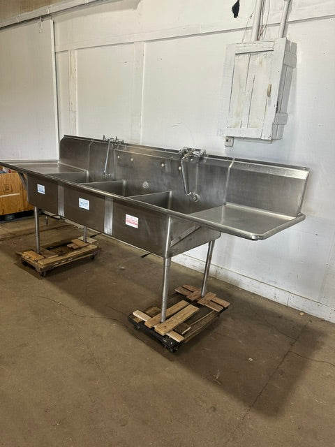 HEAVY DUTY STAINLESS STEEL 3 COMPARTMENT SINK 48x119x32 1/2, 15 GAUGE