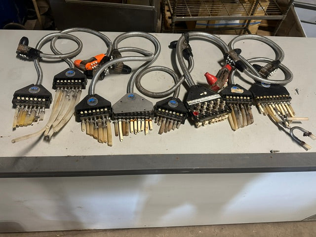 ***lot of 8*** 7 Bar-master and 1 wunder-bar soda gun/bargun