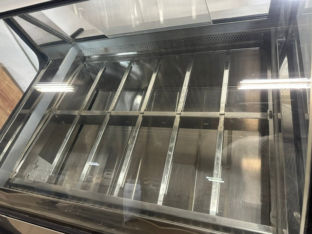 MASTER-BILT GEL-6 46"curved glass commercial gelato  ice cream merchandiser 1PH