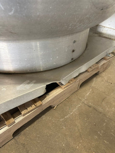 "DAYTON 4HX99A" CENTRIFUGAL UPBLAST ROOF EXHAUST FAN, BELT DRIVE (42" x 42"BASE)