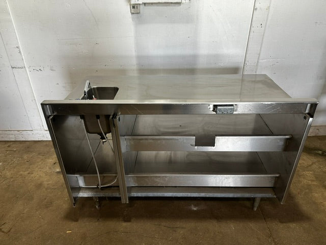 "DELFIELD 160546" S.S PREP TABLE W/OPEN SHELF UTILITY CABINET AND HAND SINK