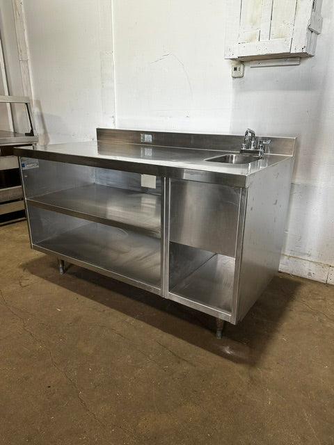 "DELFIELD 160546" S.S PREP TABLE W/OPEN SHELF UTILITY CABINET AND HAND SINK