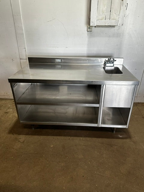 "DELFIELD 160546" S.S PREP TABLE W/OPEN SHELF UTILITY CABINET AND HAND SINK
