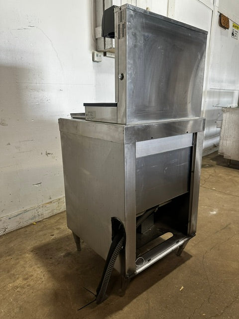 "CORNELIUS CB2323-AK"COMMERCIAL 8 HEADS SODA MACHINE W/ ICE BIN