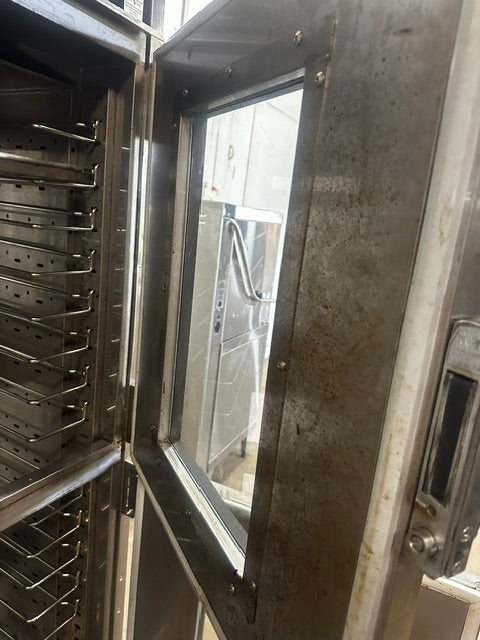 "CRES COR" COMMERCIAL PASS THROUGH ( FRONT AND BACK DOORS) WARMING PROOFER/HOLDING CABINET ON CASTERS, 208V 1PH
