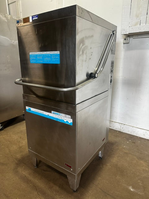 MEIKO MODEL DV 120.2 ELECTRIC 3PH HIGH-TEMP STAINLESS STEEL COMMERCIAL DISHWASHER