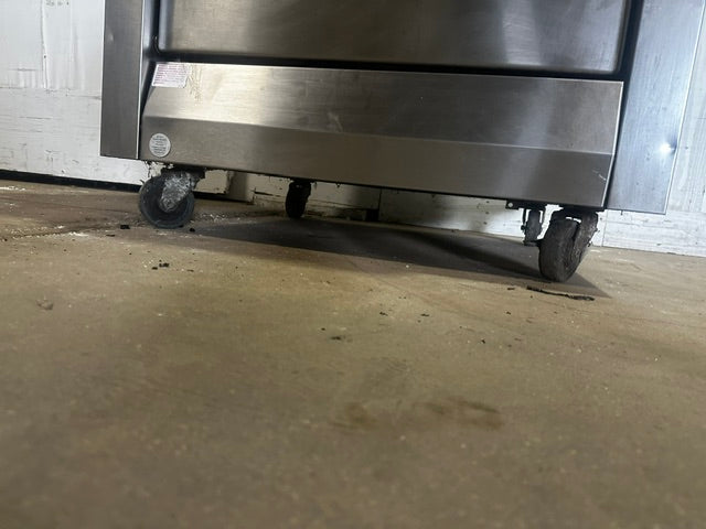 "GARLAND M44R" H.D NATURAL GAS COMMERCIAL 4 BURNERS STOVE WITH OVEN