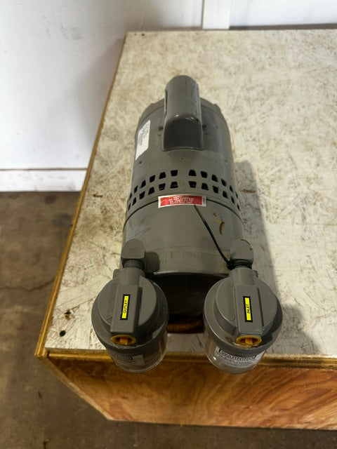 "RIETSCHLE THOMAS MODEL TA-0100-V" INDUSTRIAL ROTARY VANE VACUUM PUMP , 115/230V