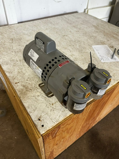 "RIETSCHLE THOMAS MODEL TA-0100-V" INDUSTRIAL ROTARY VANE VACUUM PUMP , 115/230V