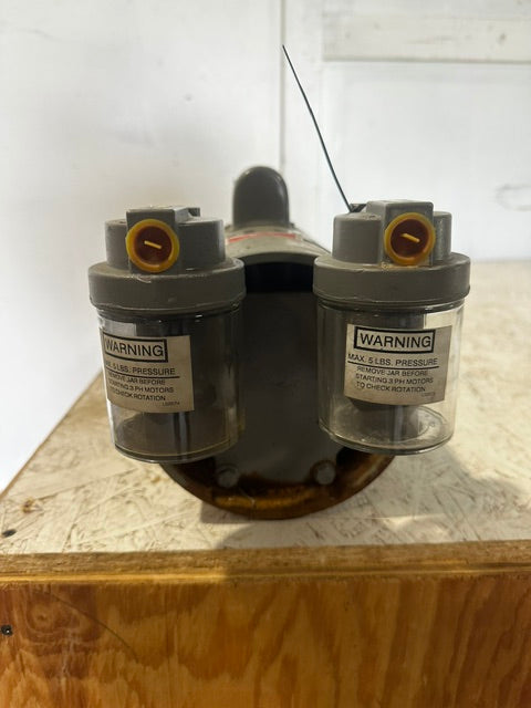 "RIETSCHLE THOMAS MODEL TA-0100-V" INDUSTRIAL ROTARY VANE VACUUM PUMP , 115/230V