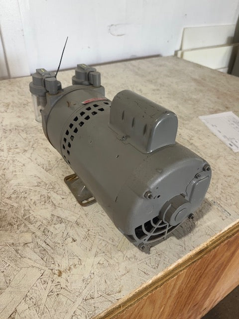 "RIETSCHLE THOMAS MODEL TA-0100-V" INDUSTRIAL ROTARY VANE VACUUM PUMP , 115/230V