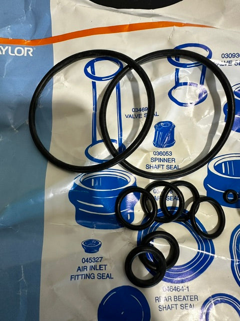 TAYLOR COMMERCIAL SOFT SERVE FREEZER DOOR/O-RINGS AND ACCESSORIES