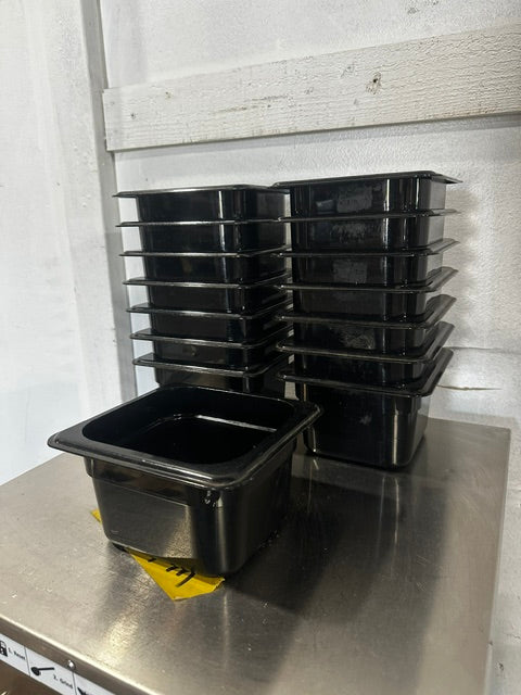 LOT OF 15 CAMBRO MULTI-USE PANS *NSF* , 3 7/8"H x 7"W x 6 3/8"D (1.5QT/48OZ)