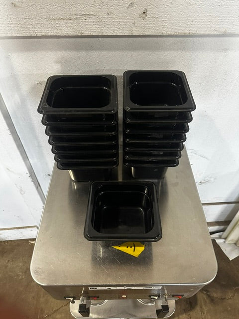 LOT OF 15 CAMBRO MULTI-USE PANS *NSF* , 3 7/8"H x 7"W x 6 3/8"D (1.5QT/48OZ)