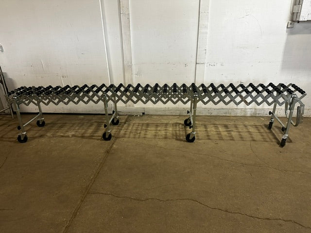 NESTAFLEX 226 SKATE WHEEL CONVEYOR 39"L(COMPRESS)x27"H - 151"L x 42"H(EXPAND)