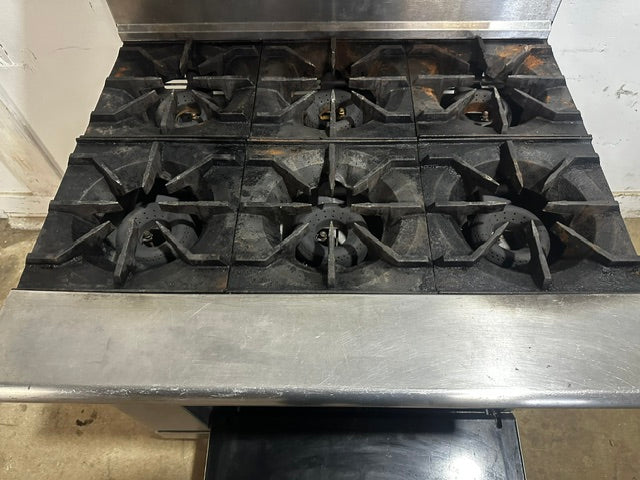 "AMERICAN RANGE AR-6" H.D  N GAS COMMERCIAL 6 BURNER STOVE WITH OVEN  2 RACKS