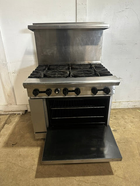 "AMERICAN RANGE AR-6" H.D  N GAS COMMERCIAL 6 BURNER STOVE WITH OVEN  2 RACKS