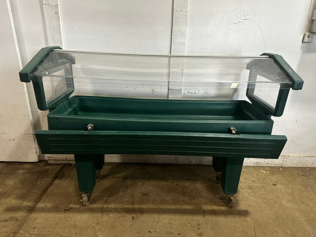 "CAMBRO" DOUBLE SIDED, YOUTH HG ICE BED BUFFET W/FOLDABLE SNEEZE GUARD