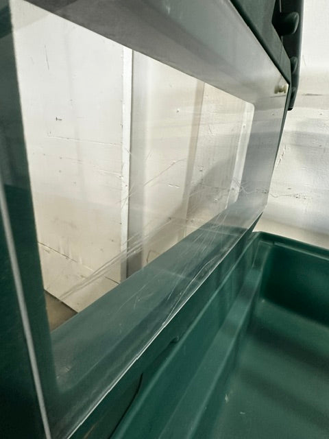 "CAMBRO" DOUBLE SIDED, YOUTH HG ICE BED BUFFET W/FOLDABLE SNEEZE GUARD