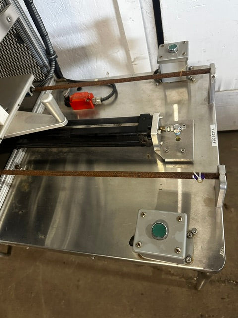 H.D INDUSTRIAL OMEGALUX 5760 WATT HEATING DRYING PLATE APPROX 24" x 24"