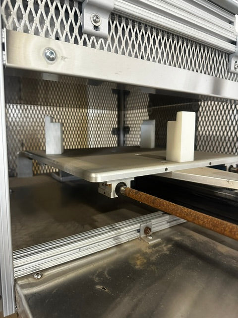 H.D INDUSTRIAL OMEGALUX 5760 WATT HEATING DRYING PLATE APPROX 24" x 24"