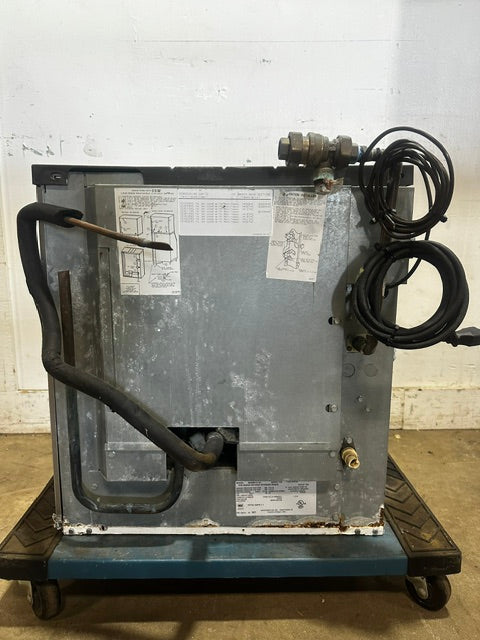 MANITOWOC IB0696YC-161 HALF DICE CUBE ICE MACHINE 560-640LB/24HR 1ph 115v