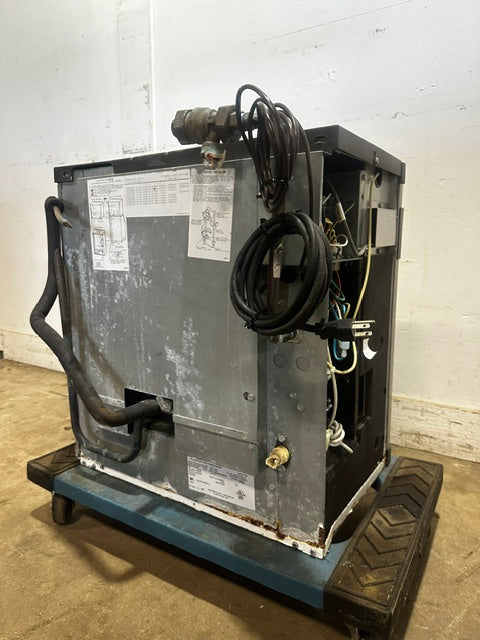 MANITOWOC IB0696YC-161 HALF DICE CUBE ICE MACHINE 560-640LB/24HR 1ph 115v