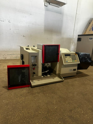 PERKIN ELMER MODEL 3110 ATOMIC ABSORPTION SPECTROMETER