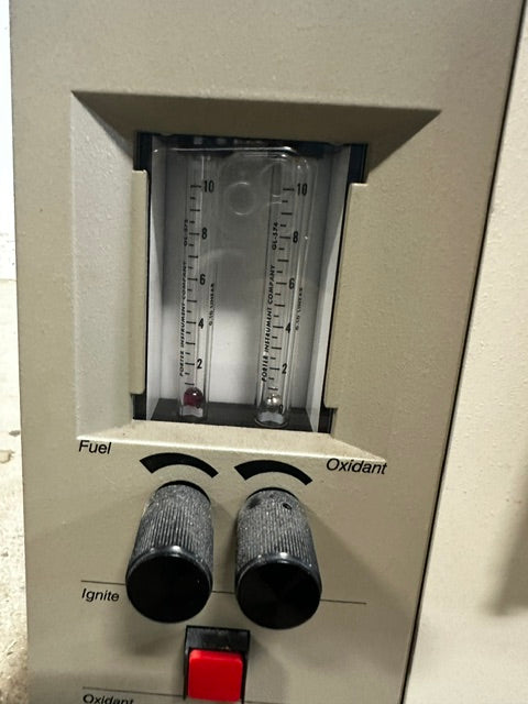 PERKIN ELMER MODEL 3110 ATOMIC ABSORPTION SPECTROMETER