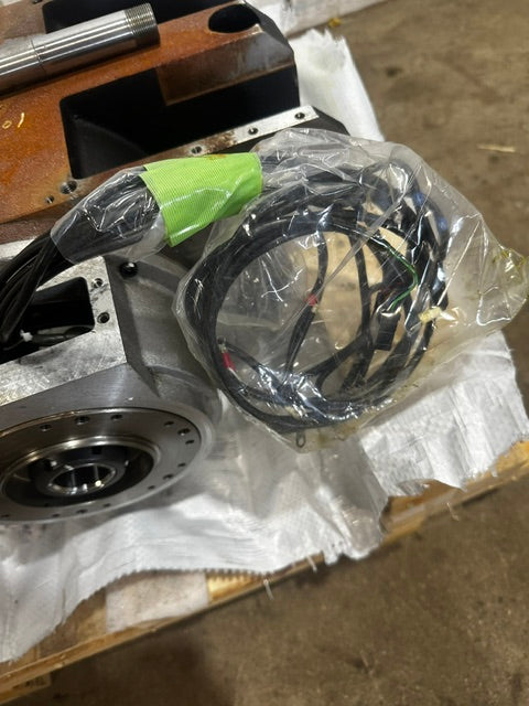 INDUSTRIAL REBUILT SPINDLE ASSEBLY MODEL -TKP-23209, MOTOR DRIVE ELECTRIC POWER