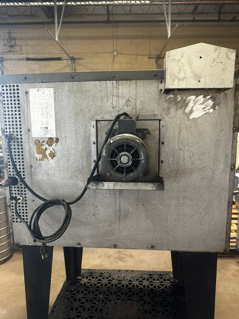 "SOUTHBEND"H.D COMMERCIAL NATURAL GAS CONVECTION OVEN WITH 3 RACKS