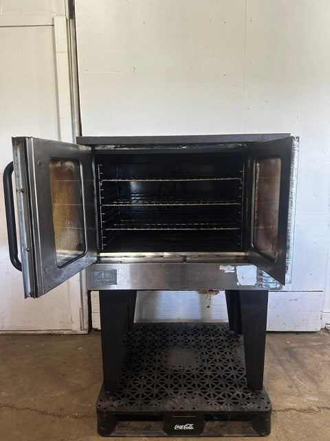 "SOUTHBEND"H.D COMMERCIAL NATURAL GAS CONVECTION OVEN WITH 3 RACKS