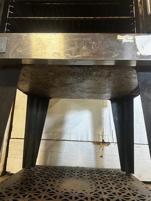 "SOUTHBEND"H.D COMMERCIAL NATURAL GAS CONVECTION OVEN WITH 3 RACKS