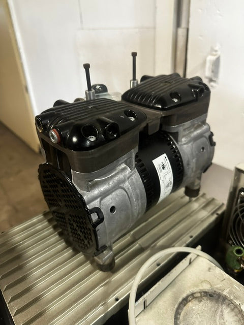 VARIAN MINUTEMAN TURBO-V 250 DRY VACUUM W/GAST 87R647 FROM UNIVERSITY - Second Life-Equipment-#collection_name#