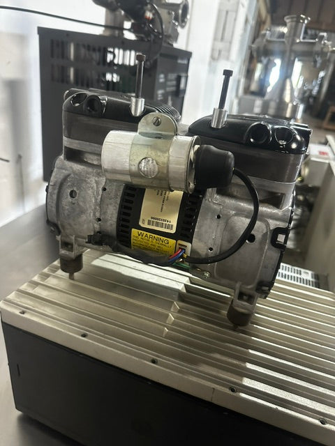 VARIAN MINUTEMAN TURBO-V 250 DRY VACUUM W/GAST 87R647 FROM UNIVERSITY - Second Life-Equipment-#collection_name#