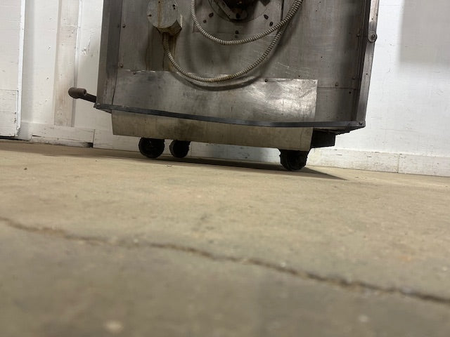 "VULCAN SG1010T" COMMERCIAL N GAS DOUBLE STACK CONVECTION OVEN WITH 4 RACKS