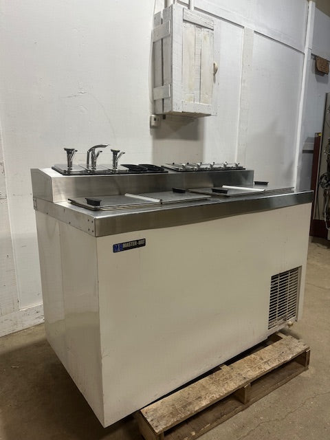 "MASTER-BILT"COMMERCIAL FLIP LID ICE CREAM DIPPING CABINET W/ TOPPING/SYRUP RAIL
