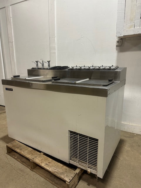 "MASTER-BILT"COMMERCIAL FLIP LID ICE CREAM DIPPING CABINET W/ TOPPING/SYRUP RAIL