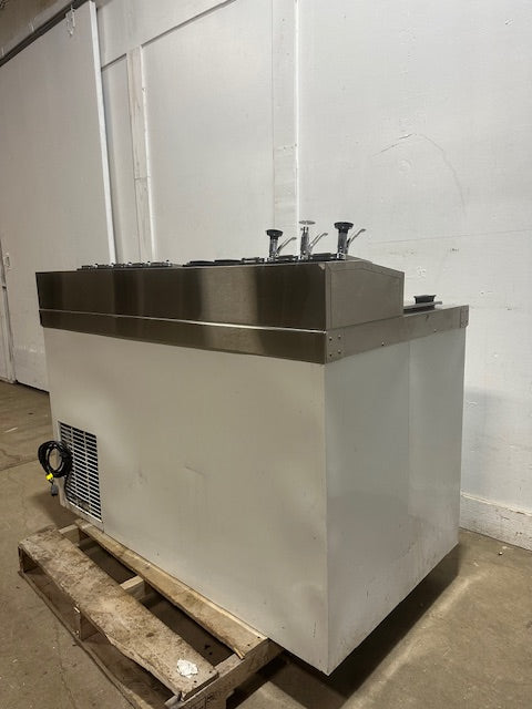 "MASTER-BILT"COMMERCIAL FLIP LID ICE CREAM DIPPING CABINET W/ TOPPING/SYRUP RAIL