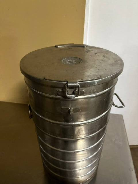 "AER VOID" MODEL 101 THERMAL FOOD CARRIER (HOT AND COLD)26"H x 14.5"W x 14.5"D