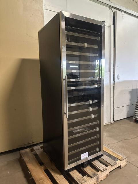 "VINOTEMP EL-142SDST" COMMERCIAL 155- BOTTLE DUAL ZONE LIGHTED WINE COOLER ,1PH