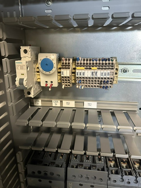 X-bar Automation electrical control drive servo panel with a E308M heat exchange
