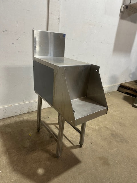 "PERLICK" S.STEEL NSF UNDER COUNTER BAR DOUBLE STEP BLENDER STATION