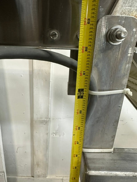 H.D COMMERCIAL S.S INCLINED FOOD GRADE/BELT CONVEYOR, 69"H x 112"L x 20"D, 220V