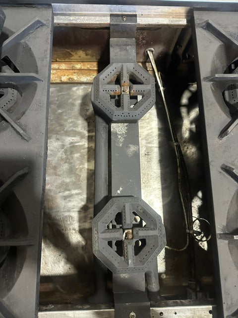 "GARLAND PX-10-2626"H.D COMMERCIAL N GAS 10 BURNER STOVE WITH STANDARD OVEN,NSF - Second Life-Equipment-#collection_name#