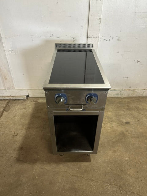 "ELECTROLUX AIZ16" H.D COMMERCIAL ELECTRIC INDUCTION RANGE/COOKER 200-240V, 1PH