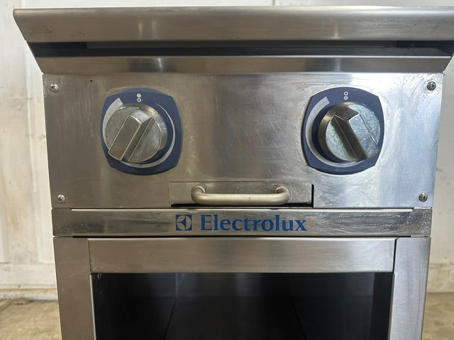 "ELECTROLUX AIZ16" H.D COMMERCIAL ELECTRIC INDUCTION RANGE/COOKER 200-240V, 1PH